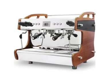 How to Choose a Commercial Espresso Machine: Expert Tips & Tricks