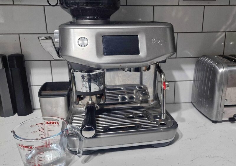 Is It Safe to Descale Coffee Machine With Vinegar